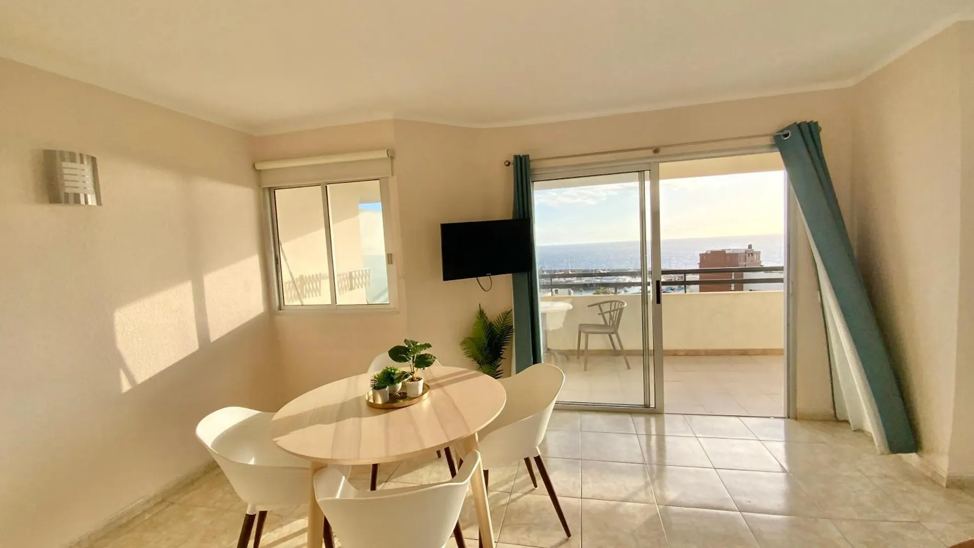 Penthouse With Sea Views At Hotel 3 Strars Hovima Santa Maria アデヘ