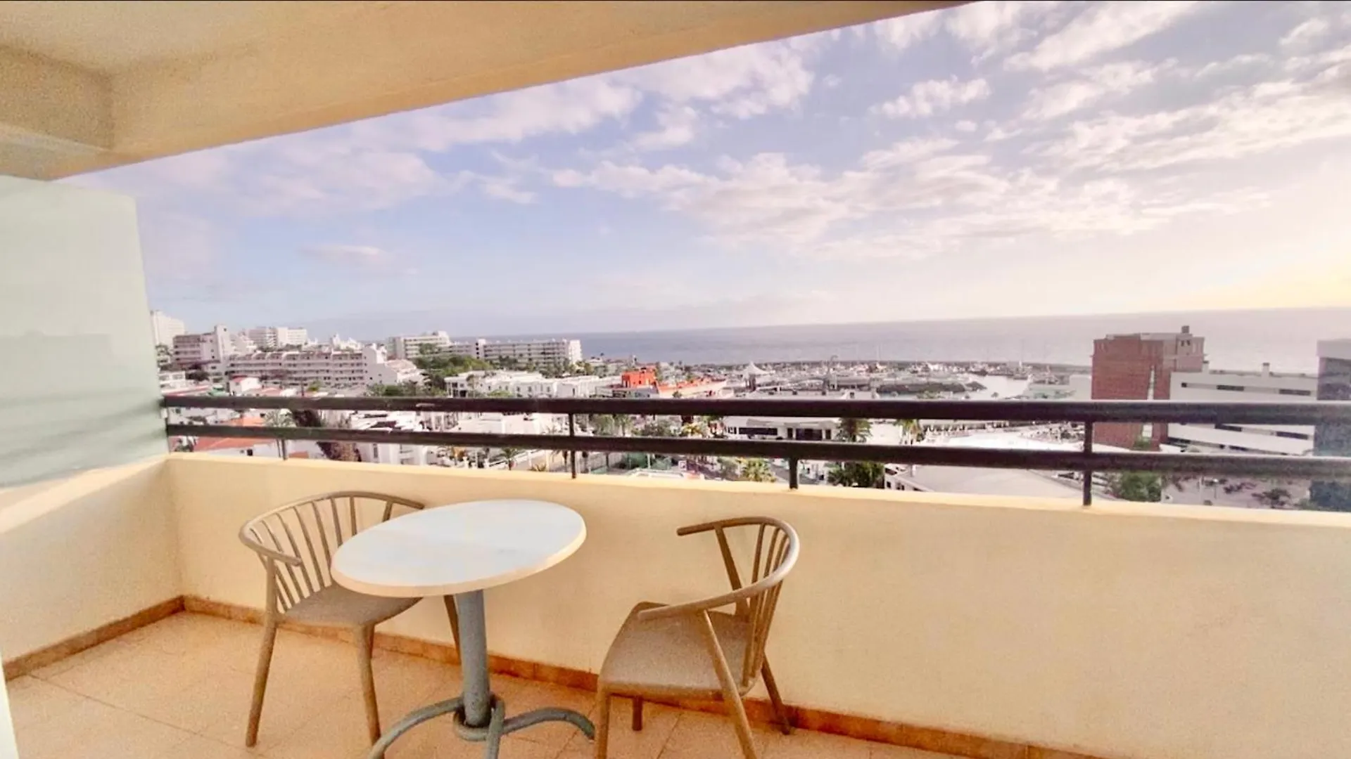 Penthouse With Sea Views At Hotel 3 Strars Hovima Santa Maria アデヘ 3*,  スペイン