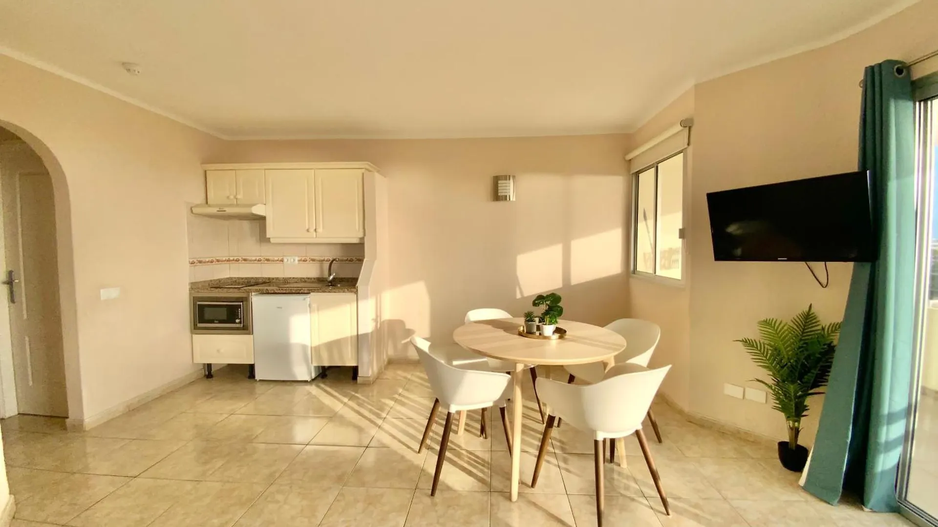 ***  Penthouse With Sea Views At Hotel 3 Strars Hovima Santa Maria アデヘ スペイン