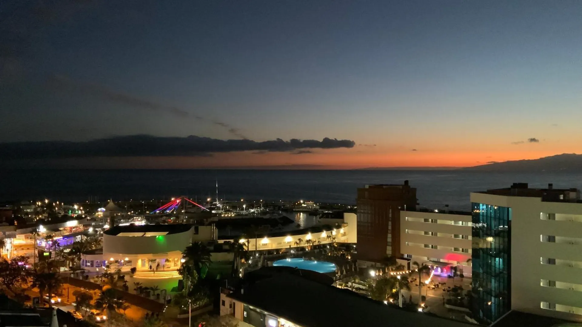 Penthouse With Sea Views At Hotel 3 Strars Hovima Santa Maria アデヘ 3*,